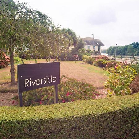 Riverside Apartment With Views And Parking 킹스브리지 외부 사진